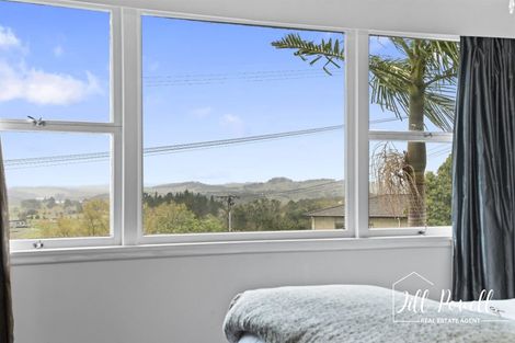 Photo of property in 2 Bickerstaffe Road, Maungaturoto, 0520