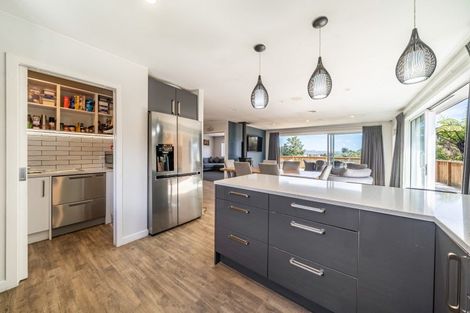 Photo of property in 66 Mount Marua Way, Timberlea, Upper Hutt, 5018