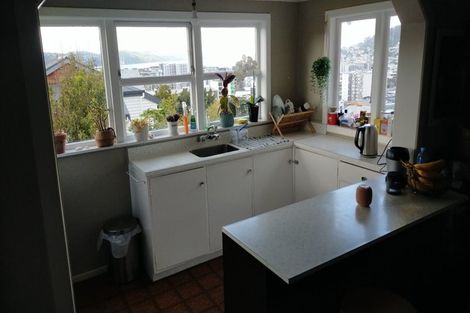 Photo of property in 53 Thompson Street, Mount Cook, Wellington, 6011