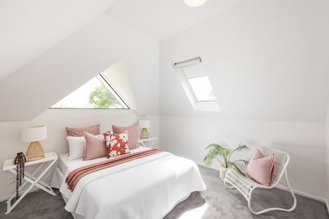 Photo of property in 15a Phoenix Avenue, Hokowhitu, Palmerston North, 4410