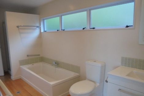 Photo of property in 10 Nepal Place, Khandallah, Wellington, 6035