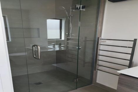 Photo of property in 18 Vintage Drive, Henderson, Auckland, 0612