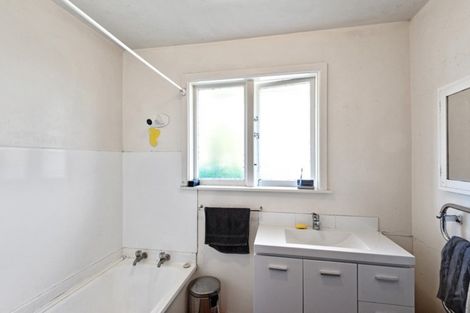 Photo of property in 54 Peer Street, Upper Riccarton, Christchurch, 8041