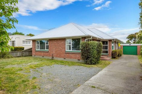 Photo of property in 28 Curletts Road, Sockburn, Christchurch, 8042