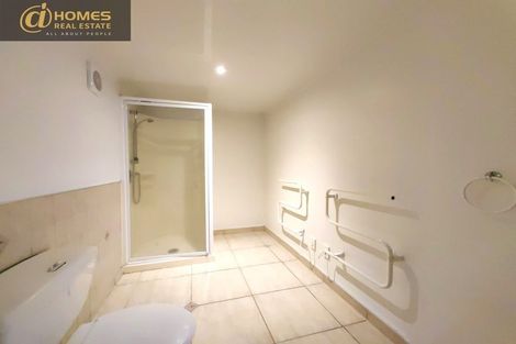 Photo of property in 40 Eyre Street, Henderson, Auckland, 0612