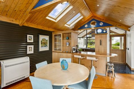 Photo of property in 5 Nuhaka Place, Paraparaumu Beach, Paraparaumu, 5032