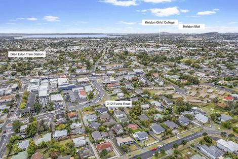 Photo of property in 2/12 Evans Road, Glen Eden, Auckland, 0602