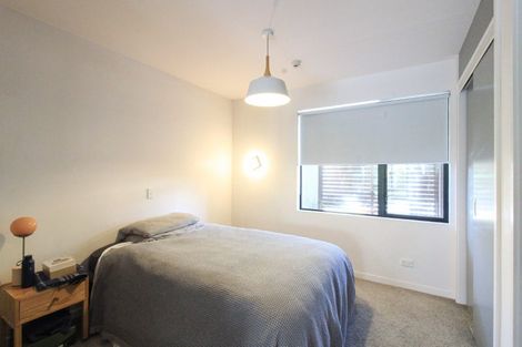 Photo of property in 76 Brougham Street, Mount Victoria, Wellington, 6011
