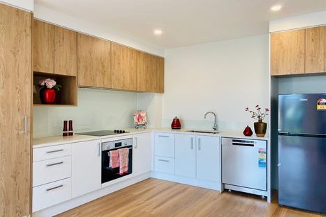 Photo of property in 588e Te Atatu Road, Te Atatu Peninsula, Auckland, 0610