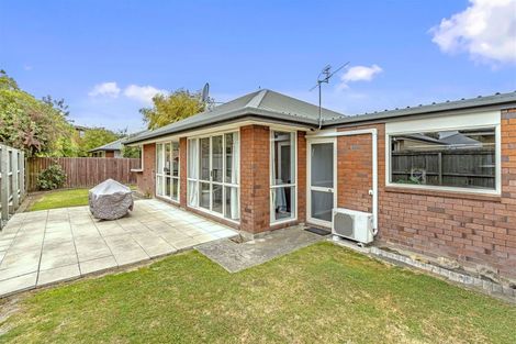 Photo of property in 2/332 Harewood Road, Bishopdale, Christchurch, 8053