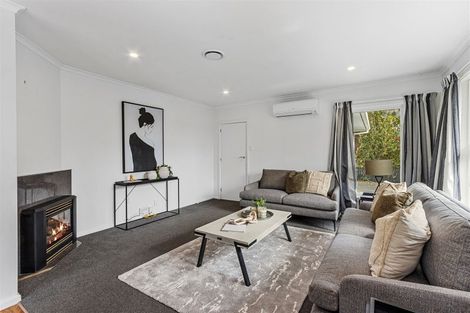 Photo of property in 16 Gregan Crescent, Burnside, Christchurch, 8053