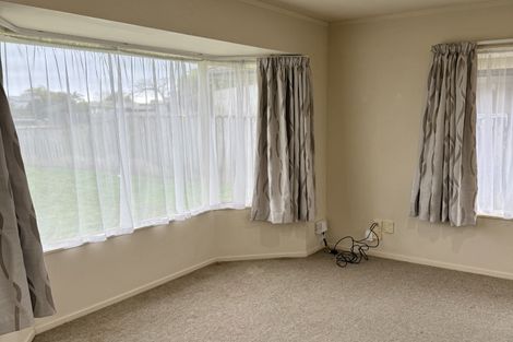 Photo of property in 68 Dominion Road, Papakura, 2110