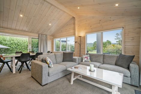 Photo of property in 35 Pleasant Place, Pauanui, Hikuai, 3579