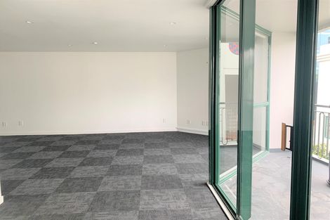 Photo of property in St James Courts, 3/77 Gloucester Street, Christchurch Central, Christchurch, 8013