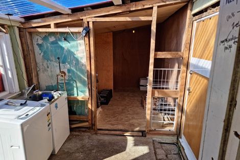 Photo of property in 18 Kent Street, Patea, 4520