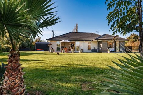 Photo of property in 849a Makerua Road, Tokomaru, Palmerston North, 4474