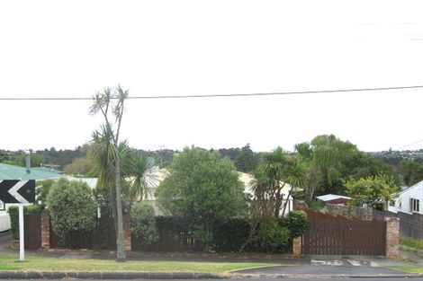Photo of property in 38 Roberts Road, Glenfield, Auckland, 0629