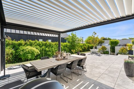 Photo of property in 57 Garden Road, Merivale, Christchurch, 8014