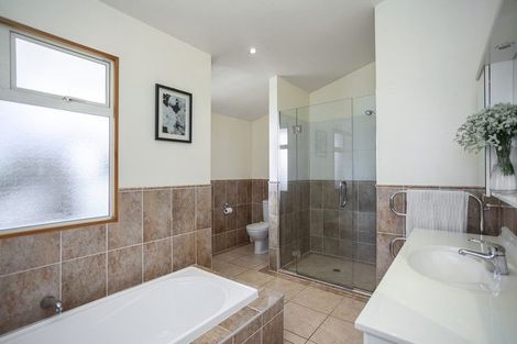 Photo of property in 26 Woodlau Rise, Huntsbury, Christchurch, 8022
