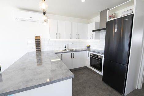 Photo of property in 23 Hinton Road, Taradale, Napier, 4112