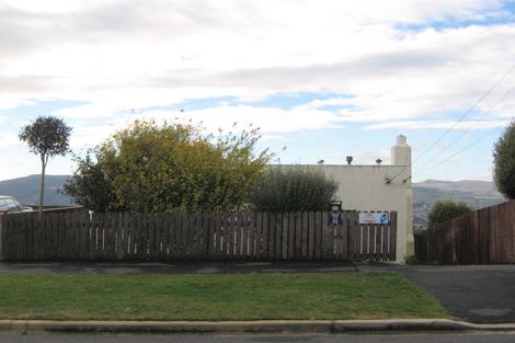 Photo of property in 60 Earls Road, Saint Clair, Dunedin, 9012