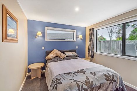 Photo of property in 5 Waddell Lane, Avondale, Christchurch, 8061