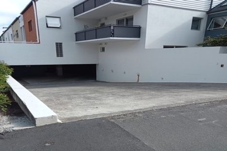 Photo of property in Amuri Park Apartments, 24/280 Bealey Avenue, Christchurch Central, Christchurch, 8013