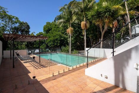 Photo of property in 1 Marine Parade, Herne Bay, Auckland, 1011