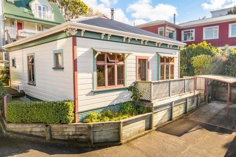 Photo of property in 34 Jefferson Street, Brooklyn, Wellington, 6021