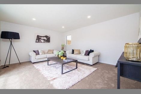 Photo of property in 30 Pikao Place, East Tamaki, Auckland, 2016