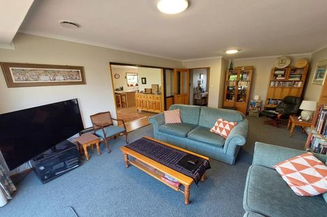 Photo of property in 1/7 Derenzy Place, Avonhead, Christchurch, 8042