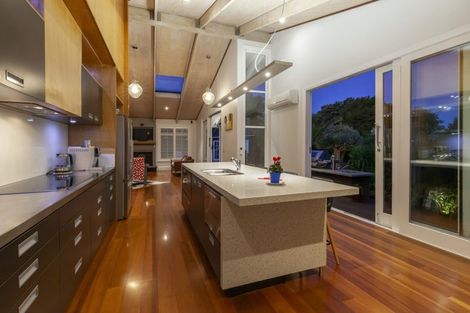 Photo of property in 12-14 Douglas Street, Paraparaumu Beach, Paraparaumu, 5032