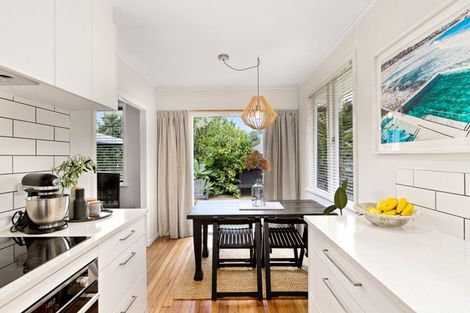 Photo of property in 1/67 Matipo Road, Te Atatu Peninsula, Auckland, 0610