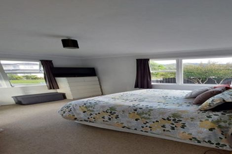 Photo of property in 9 Mitimiti Grove, Wainuiomata, Lower Hutt, 5014