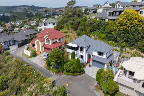 Photo of property in 10 Huxley Grove, Churton Park, Wellington, 6037