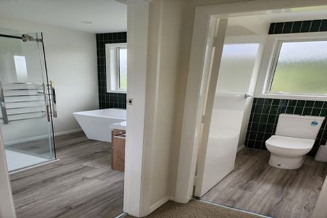 Photo of property in 2 View Road, Houghton Bay, Wellington, 6023