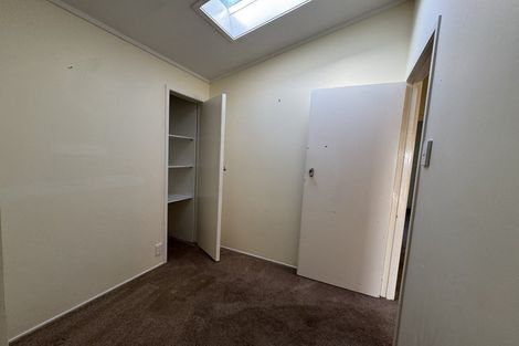 Photo of property in 575 East Coast Road, Browns Bay, Auckland, 0630