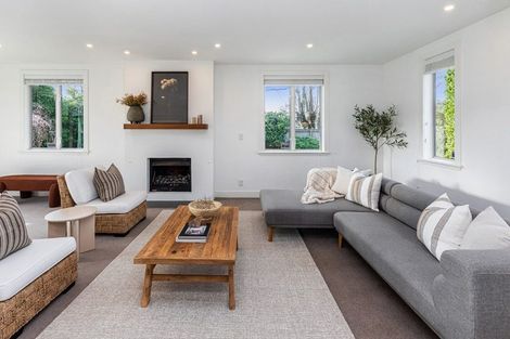 Photo of property in 3 Wherstead Road, Cashmere, Christchurch, 8022