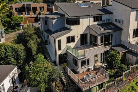 Photo of property in 2b Kelsall Street, Hospital Hill, Napier, 4110