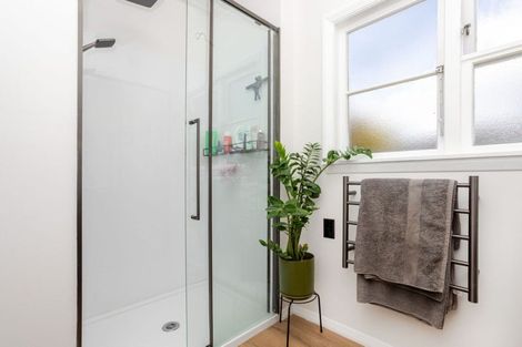 Photo of property in 38 Queen Street, Dannevirke, 4930