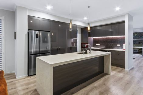 Photo of property in 88 Bomb Point Drive, Hobsonville, Auckland, 0616