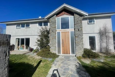 Photo of property in 9 Ash Avenue, Albert Town, Wanaka, 9305
