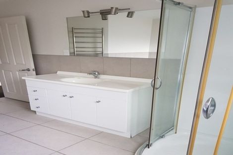 Photo of property in 48 Tongariro Drive, Aotea, Porirua, 5024