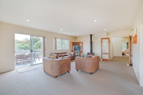 Photo of property in 414a Beach Road, Mairangi Bay, Auckland, 0630