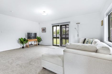Photo of property in 11a Mahana Road, St Andrews, Hamilton, 3200