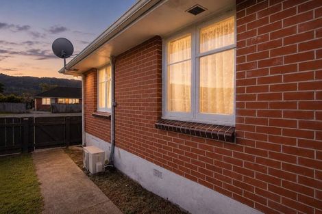 Photo of property in 6/64 Gibbons Street, Ebdentown, Upper Hutt, 5018
