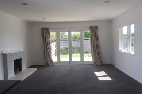 Photo of property in 1/62 Sycamore Drive, Sunnynook, Auckland, 0620