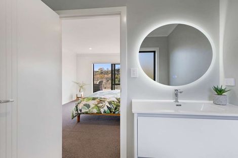 Photo of property in 131 Te Mata Peak Road, Havelock North, 4130