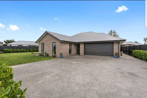 Photo of property in 10 Hampstead Close, Rangiora, 7400