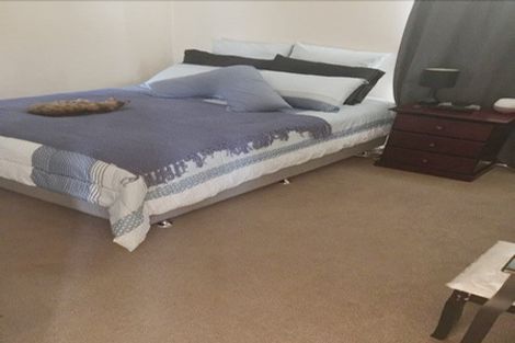 Photo of property in 8 Mirabell Place, Golflands, Auckland, 2013